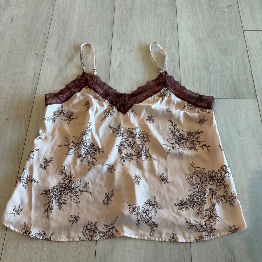 Old Navy Lace-Trim Satin Cami Top size L